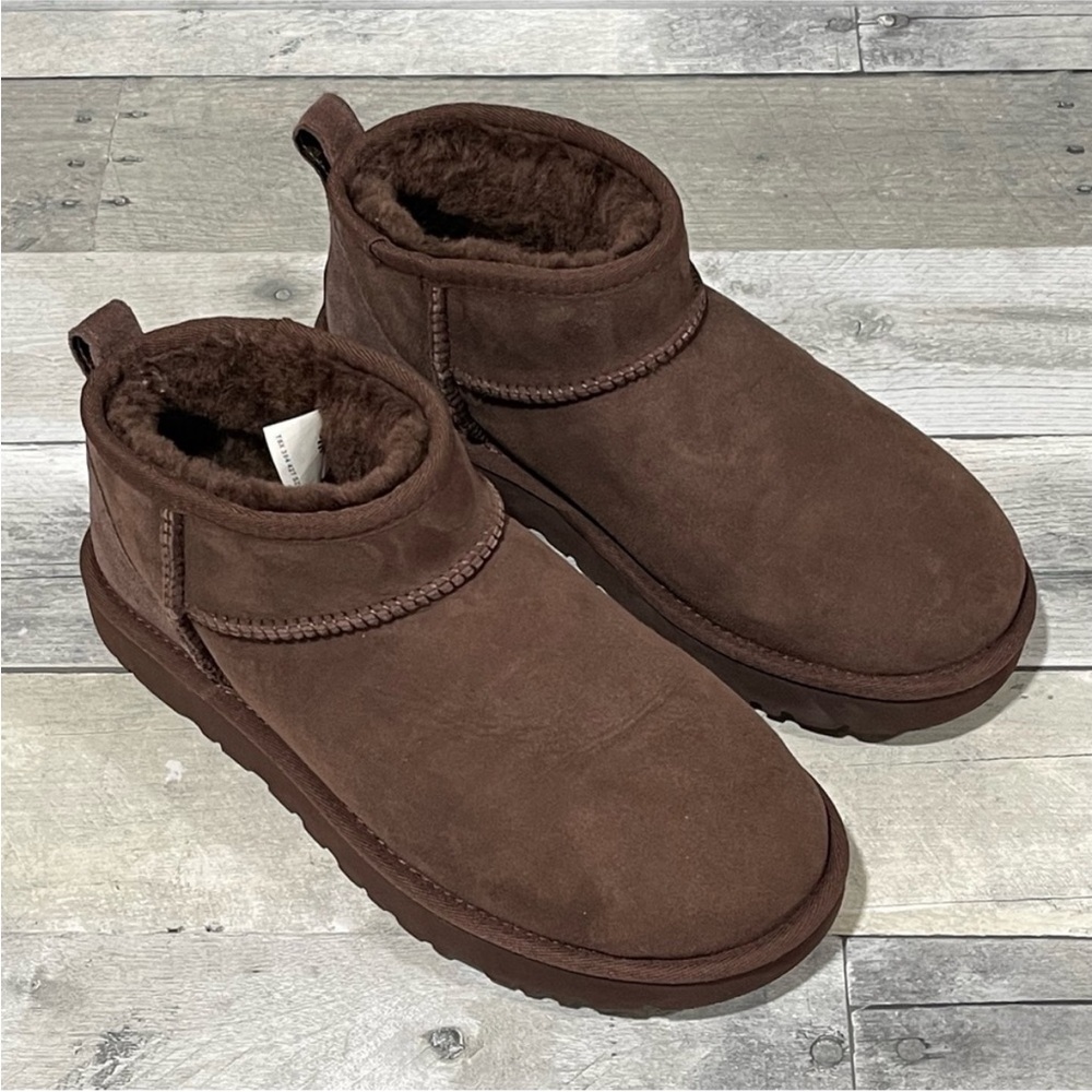 UGG ULTRA MINI SUEDE SHEARLING LINED BOOTS - BURNT CEDAR - SZ - 9 .US - Picture 11 of 14